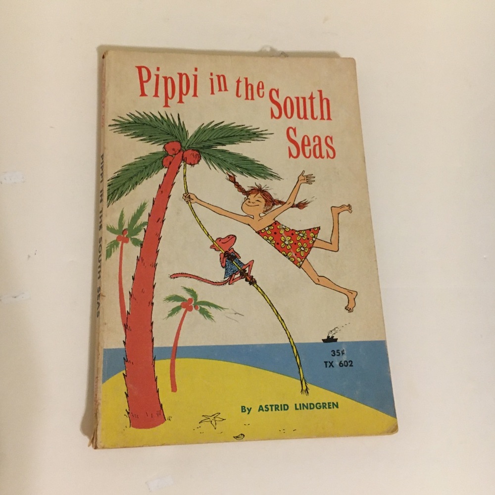 🎁 Vintage Pippi Longstocking Paperback Book VGUC